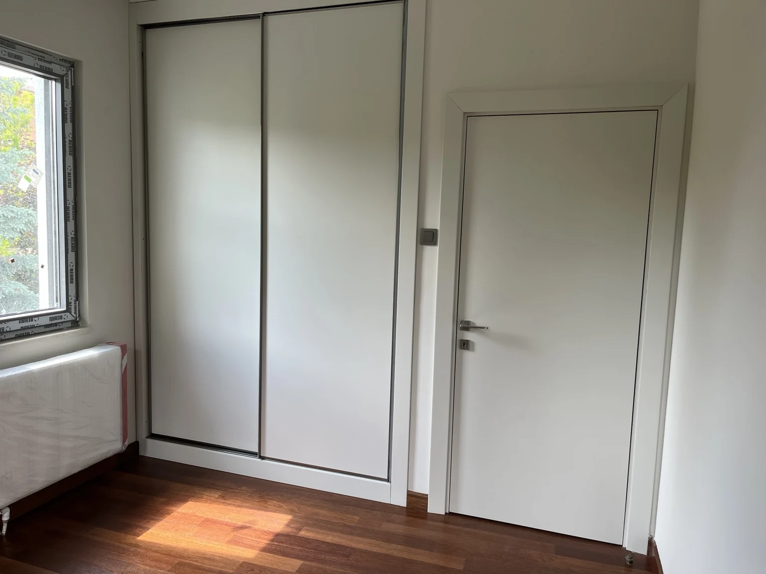 Sürgülü Gardırop & İç Kapı
